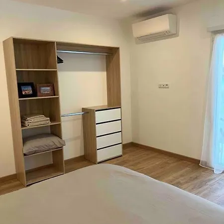 2 Sur Propriete Prive De 3500m2 Apartment
