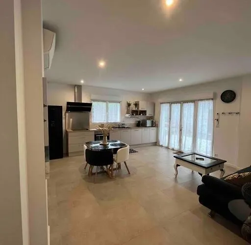 Apartment 2 Sur Propriete Prive De 3500m2 Cestas